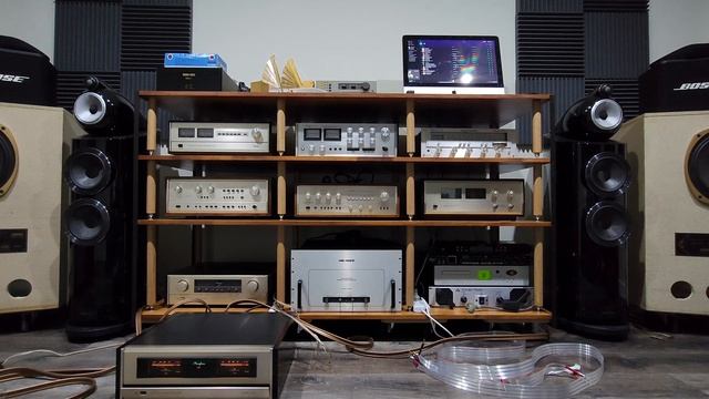 Accuphase P102, C260 & Bowers And Wilkins 803 D3 смотреть онлайн