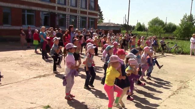 "Флешмоб - физзарядка" смотреть онлайн