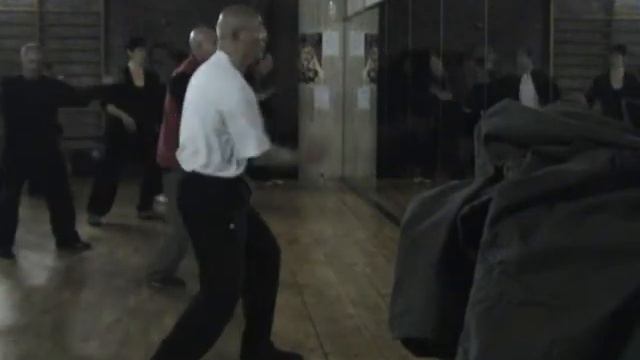 Tai Chi Chuan, Qi Gong a Roma -- Maestro George Xu 18/11/2009 XI смотреть онлайн