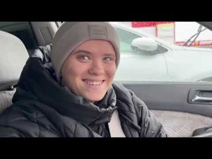 ДАРИНА ПРОКОЛОЛА УШИ. ХОЧЕТ ПРОКОЛОТЬ ПУПОК.