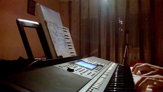 Yamaha PSR S750 - Electronic music demo смотреть онлайн