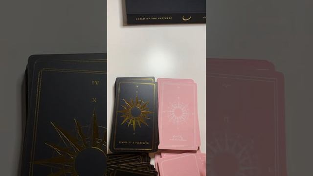 Child of the Universe Oracle flipthrough and edition comparison смотреть онлайн