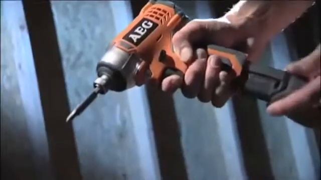 KOMPAKTOWY KLUCZ UDAROWY 12V BSS12C AEG Powertools