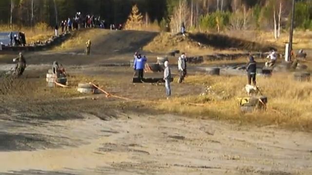 Мотокросс Новоуральск 2012.avi смотреть онлайн