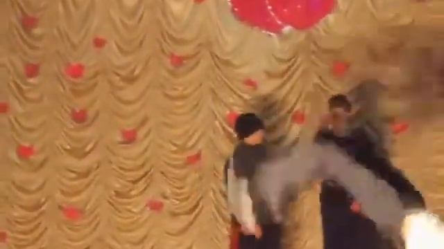 Брейк Данс смотреть онлайн