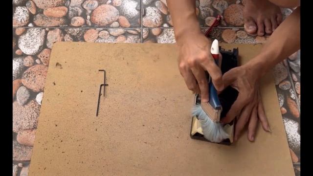 Quick and Easy Clean: NVIDIA Titan V Heatsink & Fan | Dust Removal смотреть онлайн