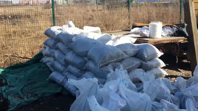 Фасовка земли плодородной в мешки по 50кг смотреть онлайн