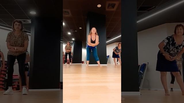 Belly dance workout. Rise & Shine  flow Oriental dance // Урок Восточных танцев. Танцы живота //מחו смотреть онлайн