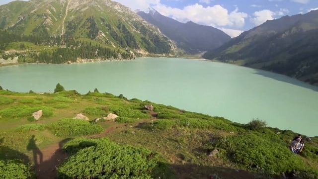 Поход в БАО (Большое Алматинское Озеро) по трубам смотреть онлайн