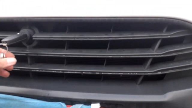 The simple way to open seized ford transit bonnet/hood смотреть онлайн