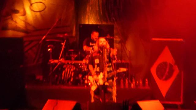 Iggor & Max Cavalera - Cut Throat - Return to Roots /Sofia / 15.11.2016 смотреть онлайн