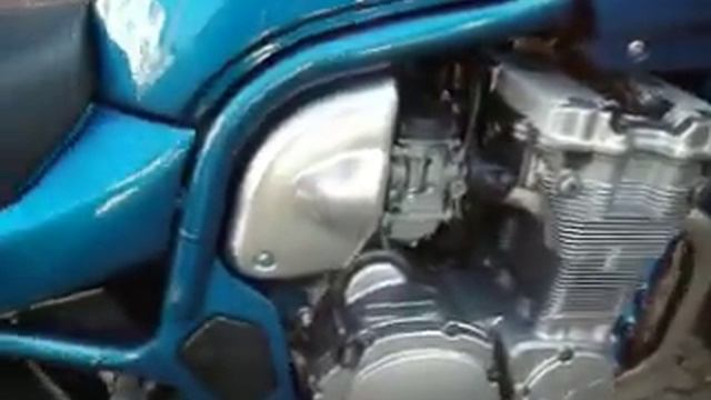 Suzuki Bandit GSF 600 Türkis смотреть онлайн