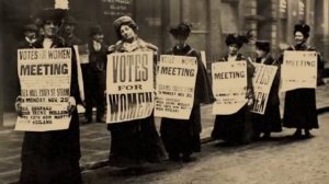 Как появился праздник 8 Марта