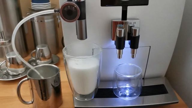 Jura J9. 2 latemakiato смотреть онлайн