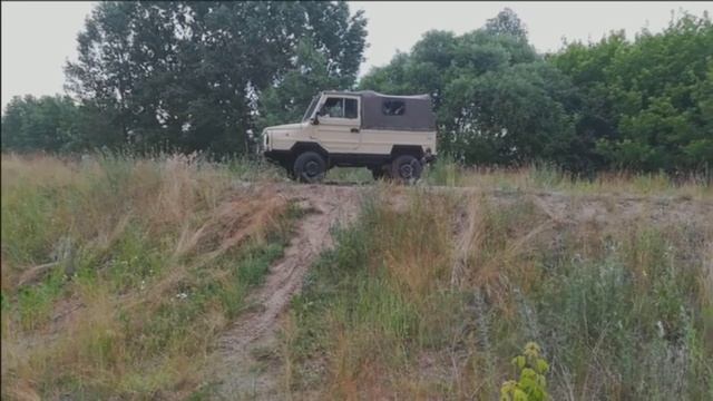 Осваиваем ЛуАЗ 969М смотреть онлайн