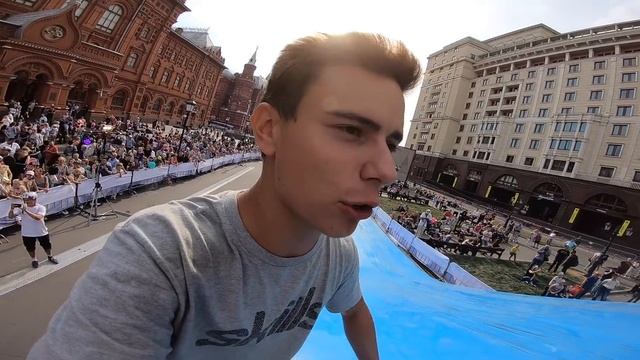 САМОЕ ОПАСНОЕ ШОУ НА КРАСНОЙ ПЛОЩАДИ! НЕ ПОВТОРЯТЬ!!! смотреть онлайн