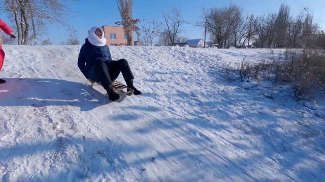 Поездка в Ершов смотреть онлайн
