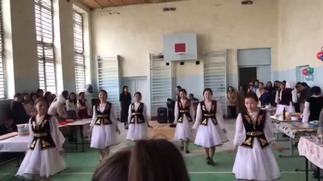 Т.Балтагулов 11-б танец “Кыргыз кыздары” смотреть онлайн