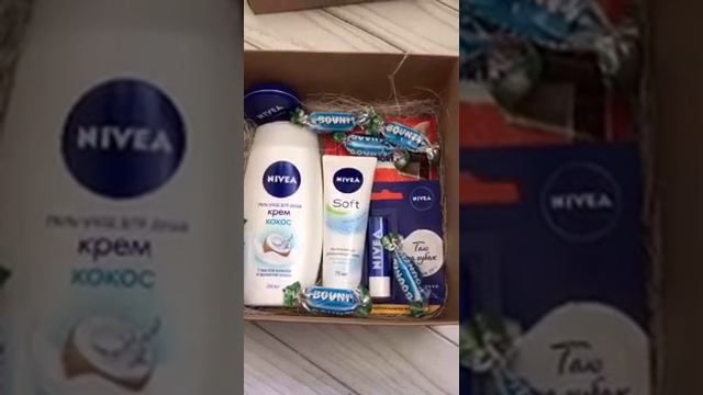 Подарочный бокс своими руками на любой праздник I Что подарить девушке? смотреть онлайн