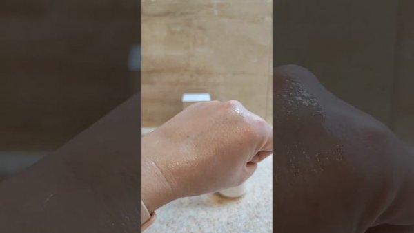 AROMATICA Kakadu Youth Glow Vita Peel 10% AHA + 0.5% BHA