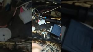 2021 год.Ваз 2104.нет зарядки.мало спецов становиться кто может их ремонтировать