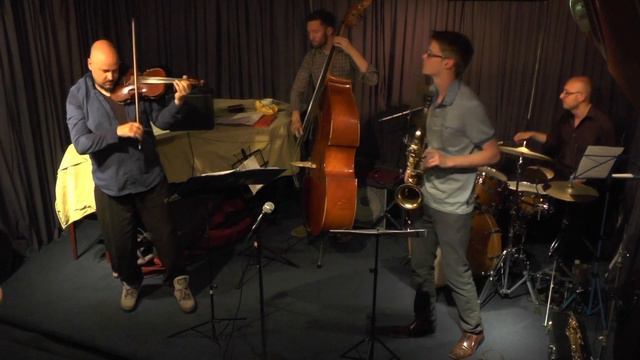 Partikel at The Verdict, Brighton on 26th June 2015. смотреть онлайн