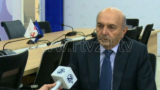 ISA MUSTAFA DEKLARATE PER RTV21 28 12 2019 смотреть онлайн