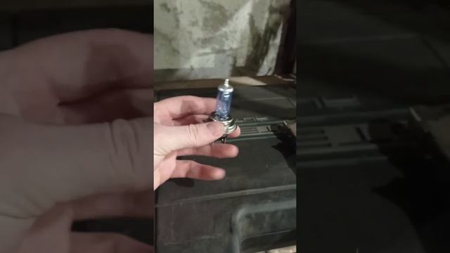 Замена лампочек H4B на H4 Нисан санни смотреть онлайн