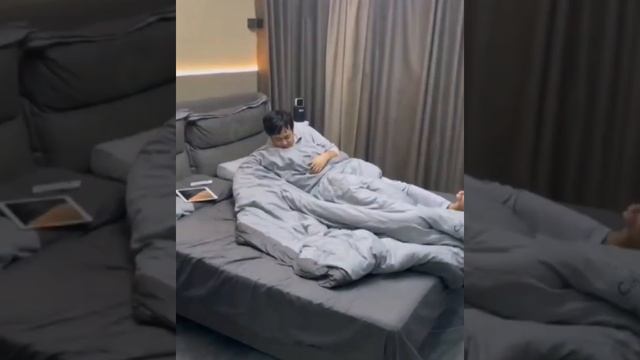 Обзор умной латексной подушки Xiaomi 8H Smart Sleep Aid Natural Latex Pillow X Grey (ZX1) смотреть онлайн
