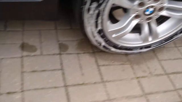 Чернитель резины WURTH - когда надо, чтобы резина была черной, а не липкой, мокрой, блестящей. смотреть онлайн