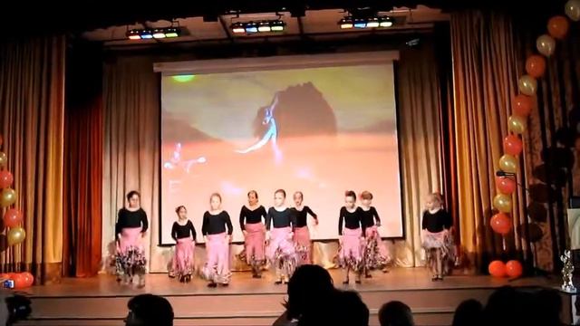 "ЗВЁЗДНЫЙ ФЕЙЕРВЕРК" - РУМБА смотреть онлайн