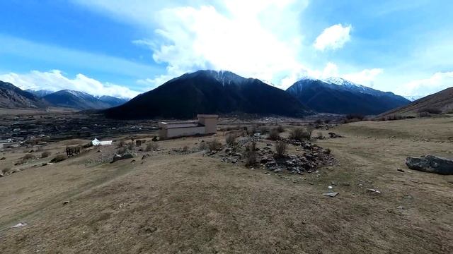 Поездка в Архыз - один день в Карачаевских красотах (insta 360 one x2) смотреть онлайн