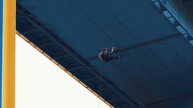 Rappeling From The Tallest Bridge In The Caribbean | Curaçao Virtual Island Tour смотреть онлайн