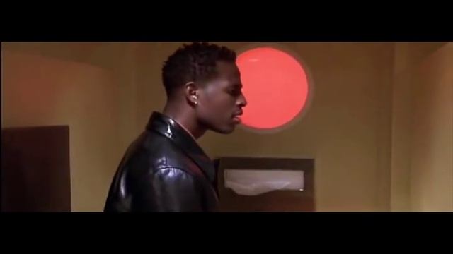 Glory Hole - Scary Movie смотреть онлайн