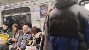 полная поездка по Лахтинско-Правобережной (4) линии метро СПБ на Номерном. Улица Дыбенко - Спасская