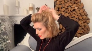 Собранная прическа самой себе на короткие волосы