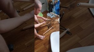 как собрать стул modernica ridberg eames