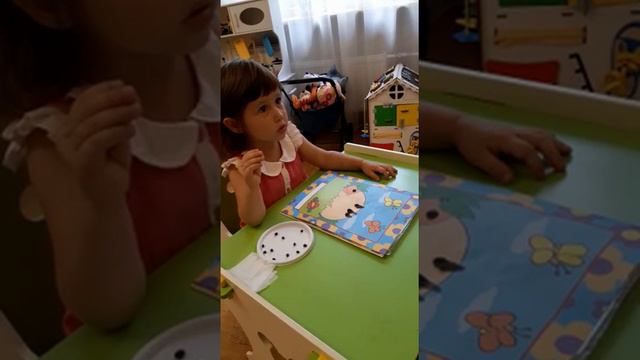 Ёжик и пластилин (2г10м) смотреть онлайн