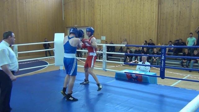 Турнир по боксу памяти А.П.Соколова Молния 10.04.2016 смотреть онлайн