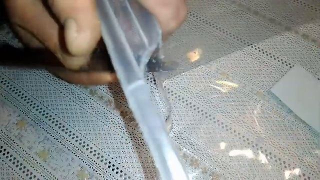 КАК СДЕЛАТЬ МЕСТО ДЛЯ ХРАНЕНИЯ ПАКЕТОВ-ПОЛЕЗНАЯ САМОДЕЛКА. смотреть онлайн