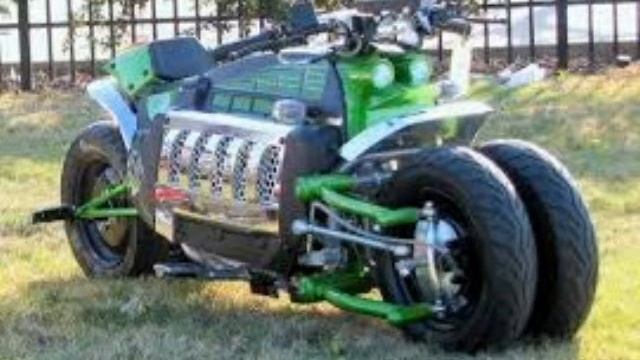 The Biggest Motorcycle In The World Dodge Tomahawk смотреть онлайн