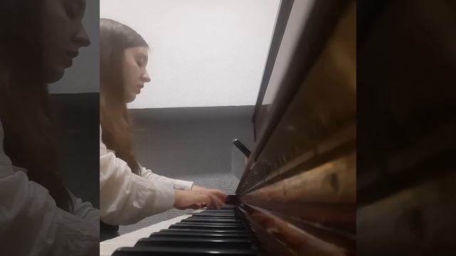 В.И.Каретников. "Ласточка" из сюиты "Дюймовочка". Исполнитель - Елизавета Тимошина. смотреть онлайн