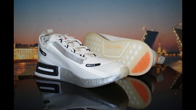 Кроссовки adidas Originals NMD R1 Spectoo FX6818 смотреть онлайн