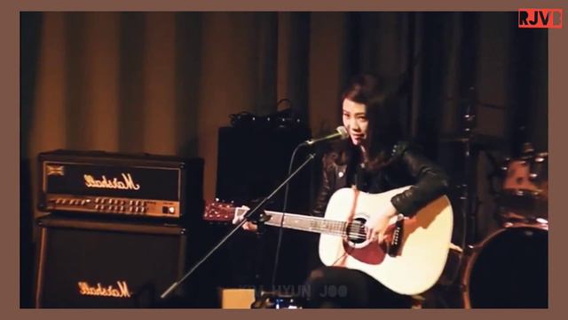 Kim Hyun Joo Multi talented, Play Guitar While Singing смотреть онлайн