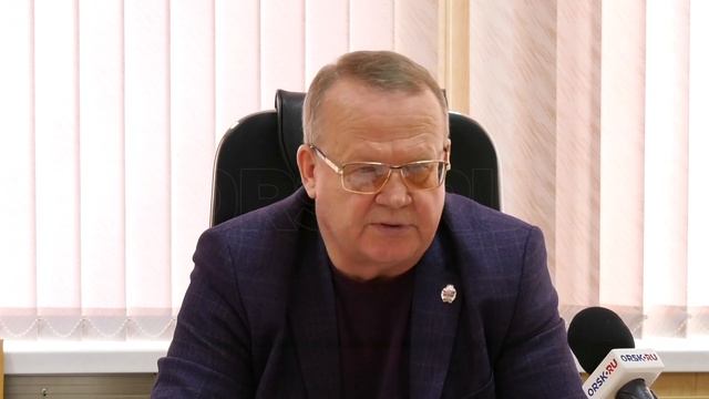 Единственная в Новоорском районе баня закрыта из за долгов 4 смотреть онлайн