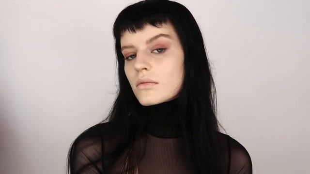 ROMANTIC GOTH MAKEUP TUTORIAL смотреть онлайн