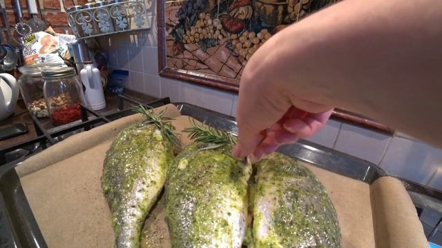 Make up для инстаграм? Рецепт Дорада в духовке с розмарином и чесноком? Салат из авокадо? эпизод 11 смотреть онлайн