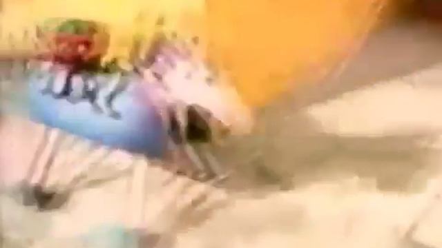 Реклама жвачки Love Is... Любовь это...