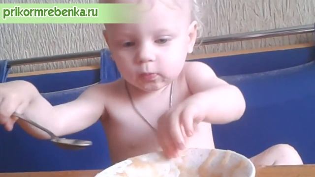 ЯБЛОЧНОЕ ПЮРЕ - РЕЦЕПТ для ребенка. Как приготовить пюре из яблок для грудничка. Малыш кушает яблок смотреть онлайн