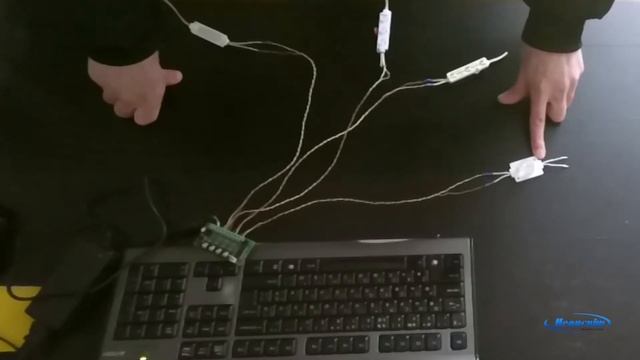 Яркий светодиодный кластер 12В вместо стробоскопа 220В в наружной рекламе смотреть онлайн